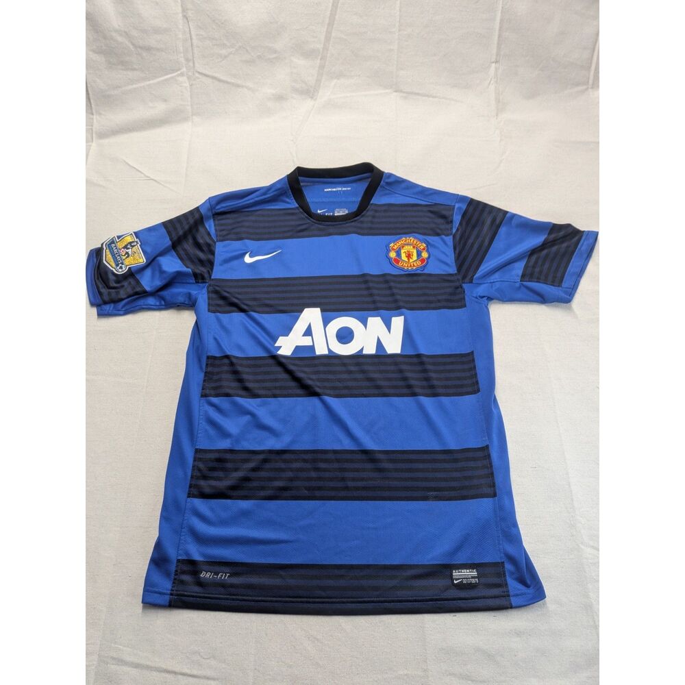 Retro Soccer Football 2XL Manchester United 2011-12 Away Nike AON Jersey